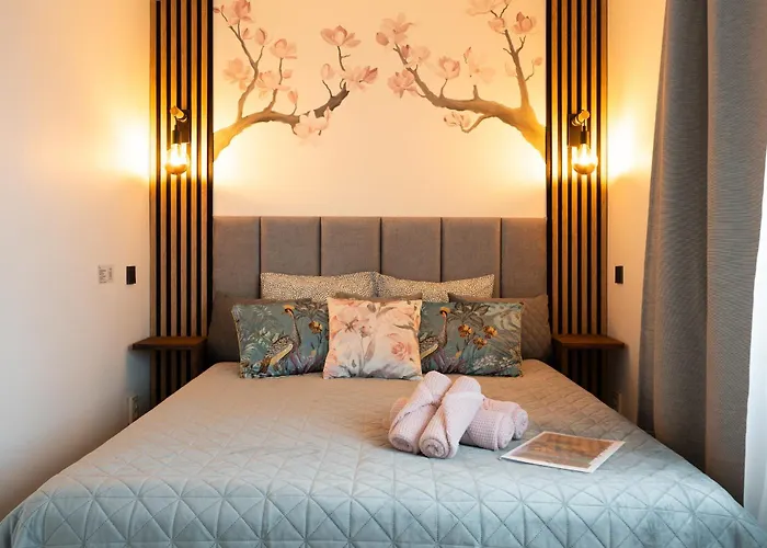 Family Garden Apartments With Free Private Parking & Playground