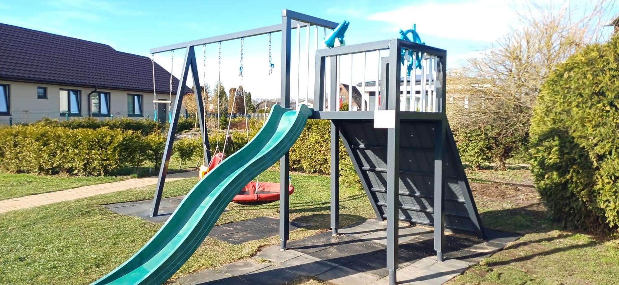 Appartement Family Garden With Free Private Parking & Playground *